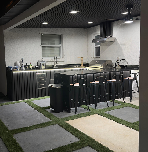 Outdoor Kitchens
